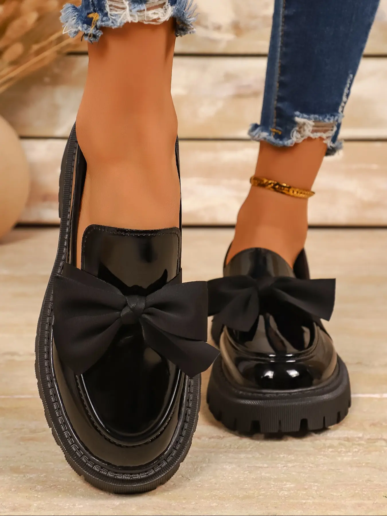 New Bow Loafers for Women, Bowknot Design Loafers, PU Leather Loafers, Thick Sole British Style Small Leather Shoes, Slip-On Jk Uniform Shoes, Casual Fashion Footwear