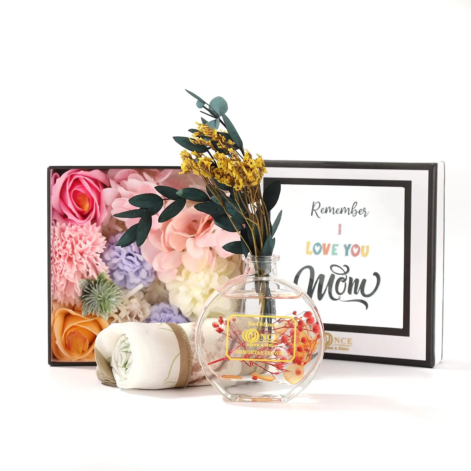 Personalized mom gift box, birthday gift set for mom, best mom gift ideas, unique mom gift basket from daughter son, new mom care package