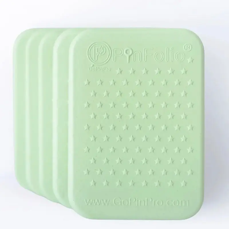 (1) Small Pin Board