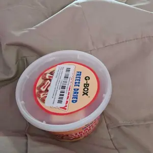 G-BOX Freeze Dried Ice Cream | Crunch Strawberry Shortcake Ice Cream Bites - Chocolate Eclair Ice Cream Bites - Perfect for Camping, Outdoor, and Party - Air-tight Sealed in a Deli Container