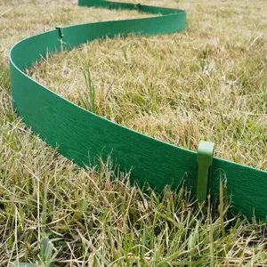 Horizontal landscape edging coil, plastic garden edging roll, lawn edging kit, outdoor flower bed fence, vegetable garden border, courtyard decorative gardening edging divider, plant root barrier,  includes fixing stakes (black, green, gray, brown)