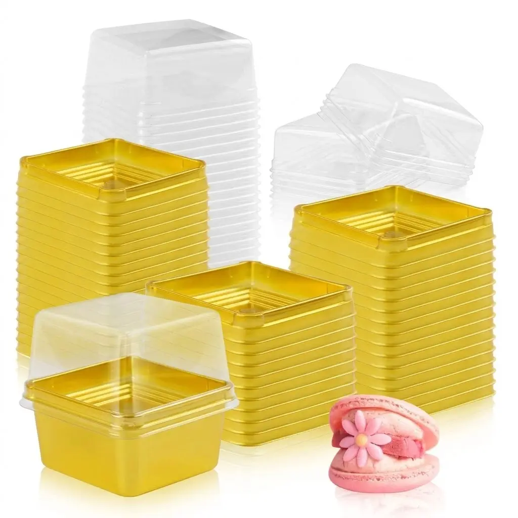 【Summervibes】150 Set 3 Inch Plastic Storage Containers with Lids, Square Dome Cupcake Boxes, Multi-Purpose Hardware DIY Supply for Wedding Birthday Gift Packaging & Handmade Organization