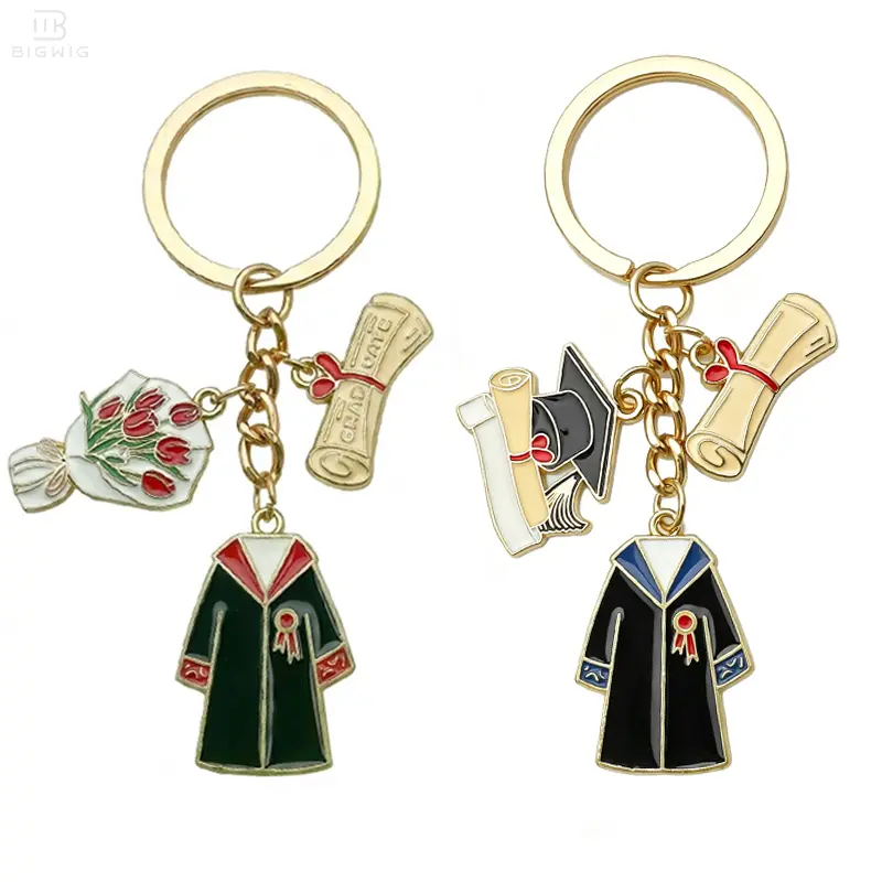 2026 Graduation Keychain Gift for Her Him, Meaningful Senior Year Keepsake for Bestie, Daughter, Son, Class of 2026 Graduation Charm Keychain Jewelry