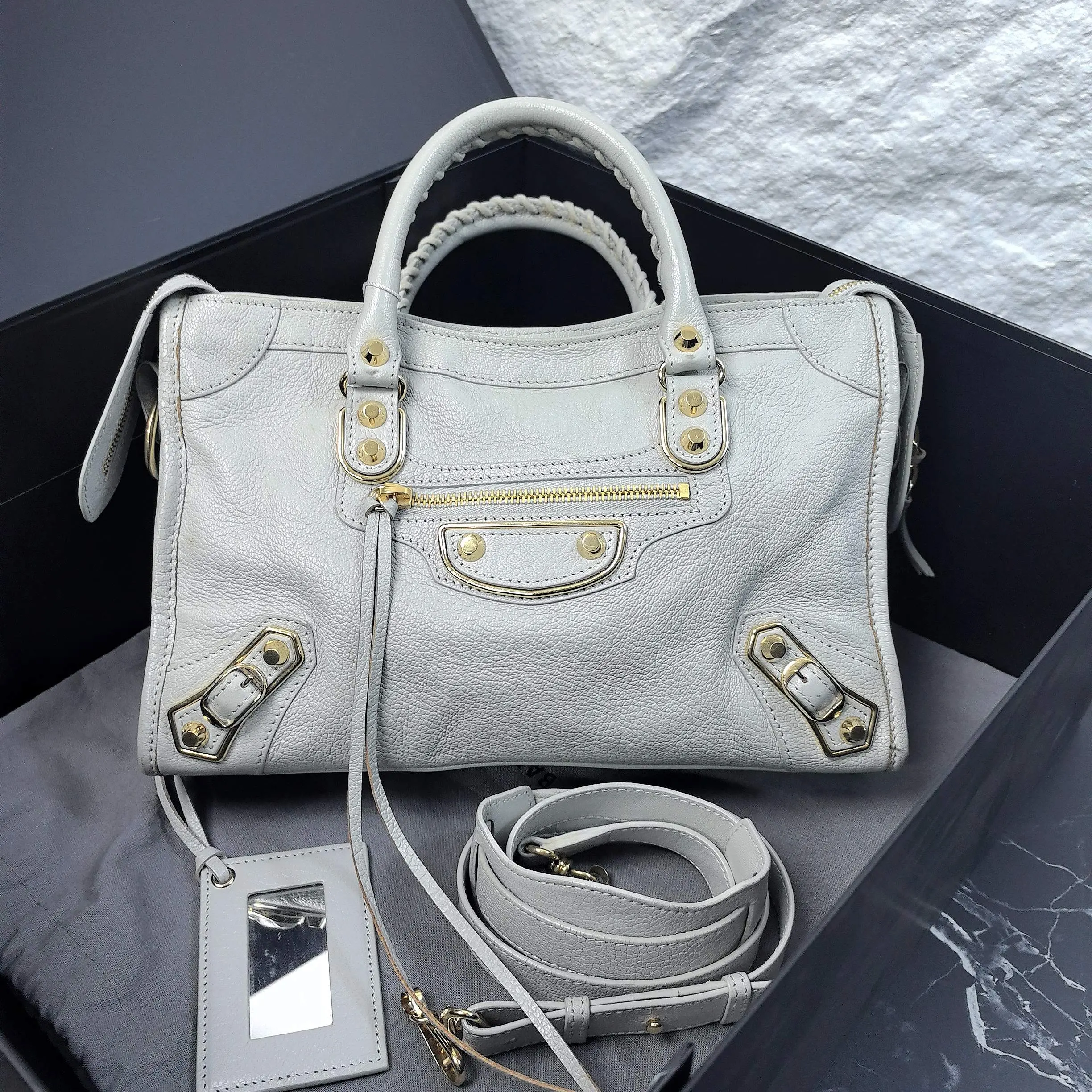 Pre-owned Balenciaga C0708378288 shoulder bag