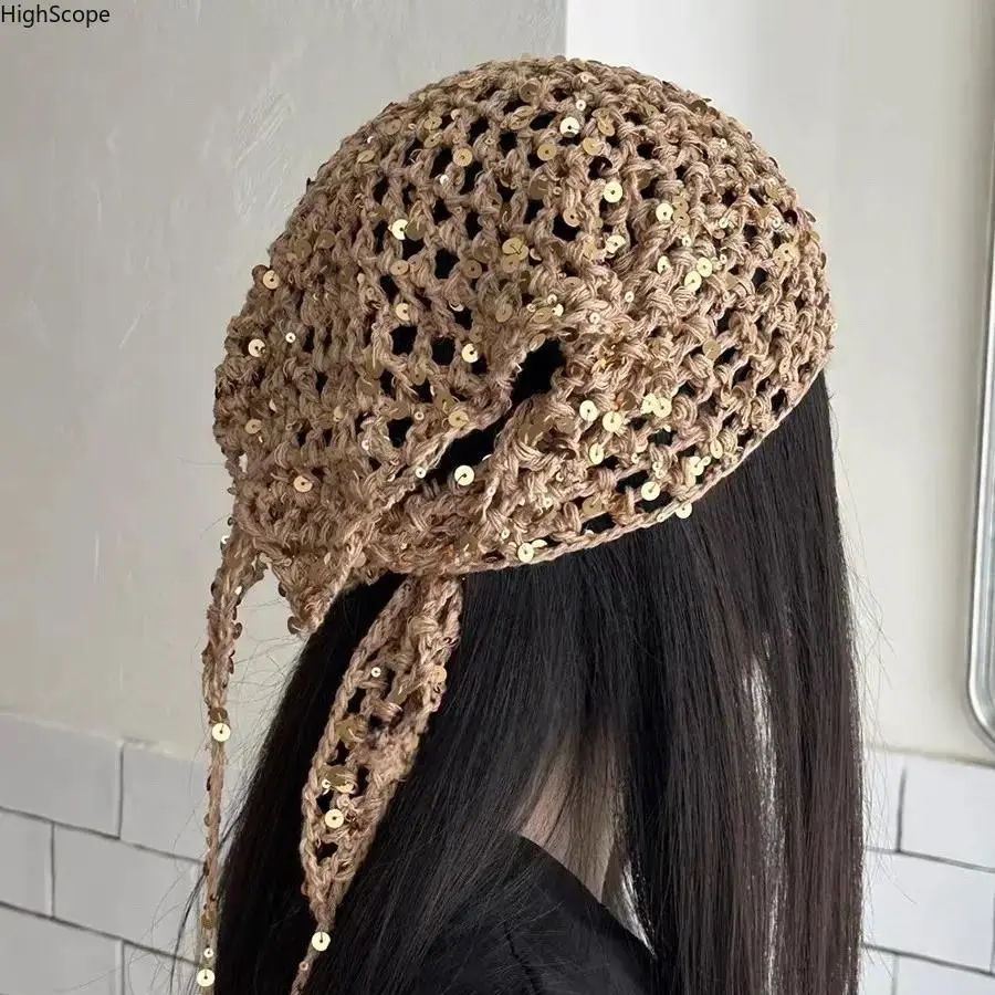 Vintage Hollow Crochet Triangle Scarf for Women, Knitted Headband with Sequins, Handmade Accessories for Ethnic Style Outfits, Scarf Head Wrap, Boho Style Scarf, Fashion Headscarf