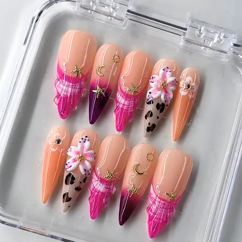 NailPhoria CORAL BLOOM - Handmade Press-On Nails | Reusable, Salon-Quality, Long-Lasting, Glossy Design