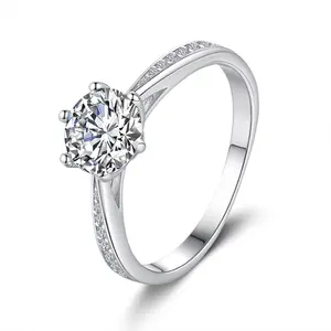 #16 (Queen) 925 Sterling Silver Synethic Moissanite Ring