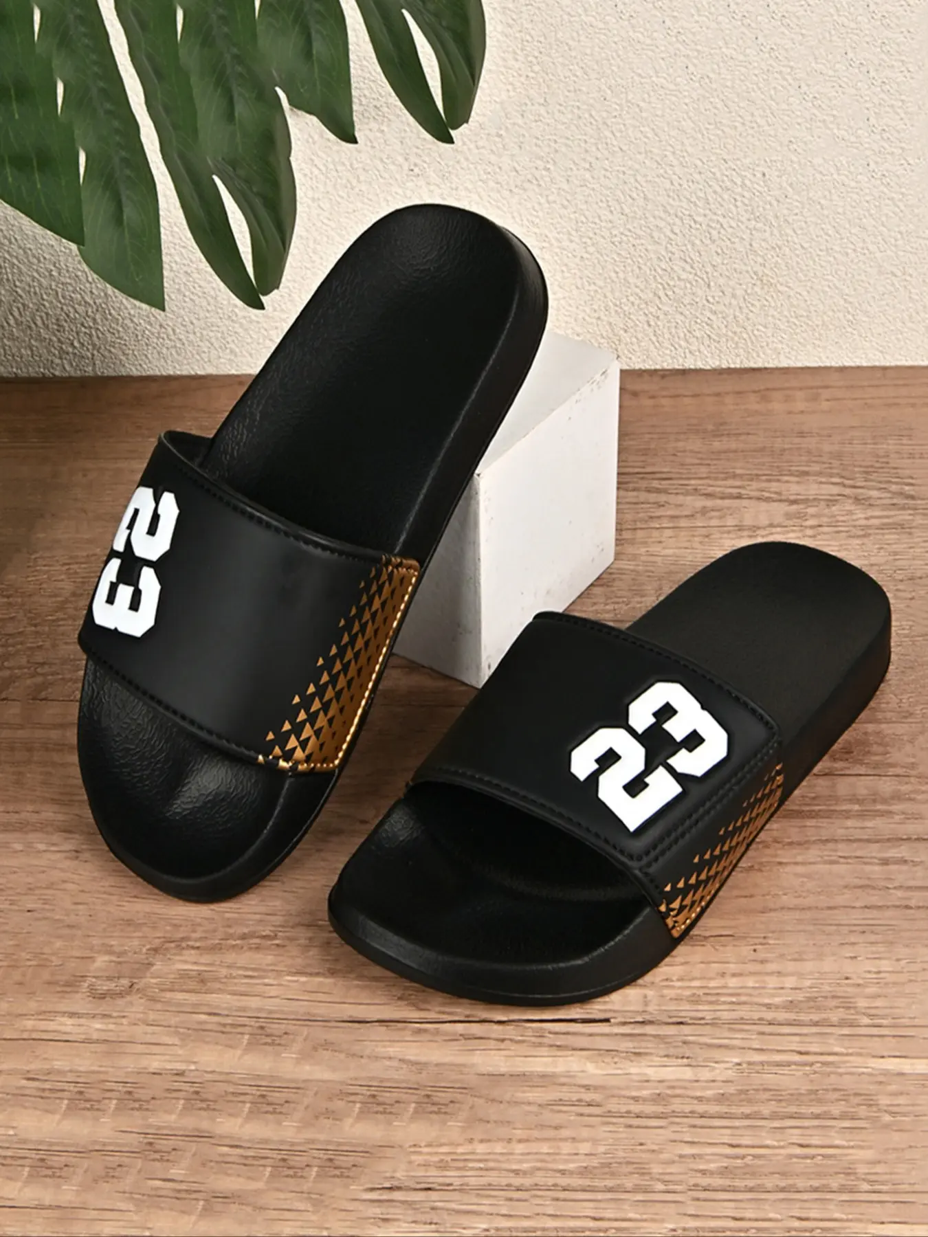 Men's New Beach Sandals, Casual Rubber Slippers, Large Size Fashion Flip Flops, Indoor/outdoor Summer Shoes, Thick Sole Bath Slippers, Soft Sole Slippers, Toe Open Slippers, Slide, Sliders Shoes, Footwear