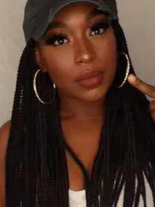 22 Inch Black Long Braid Straight Synthetic Wigs for Women, Gorgeous Fluffy Wigs with Baseball Cap, Synthetic Full Machine Wigs for Party, Daily Use