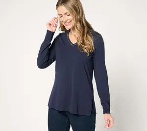 Jingle Belles by Kim Gravel TripleLuxe Knit Sparkle V Neck Top