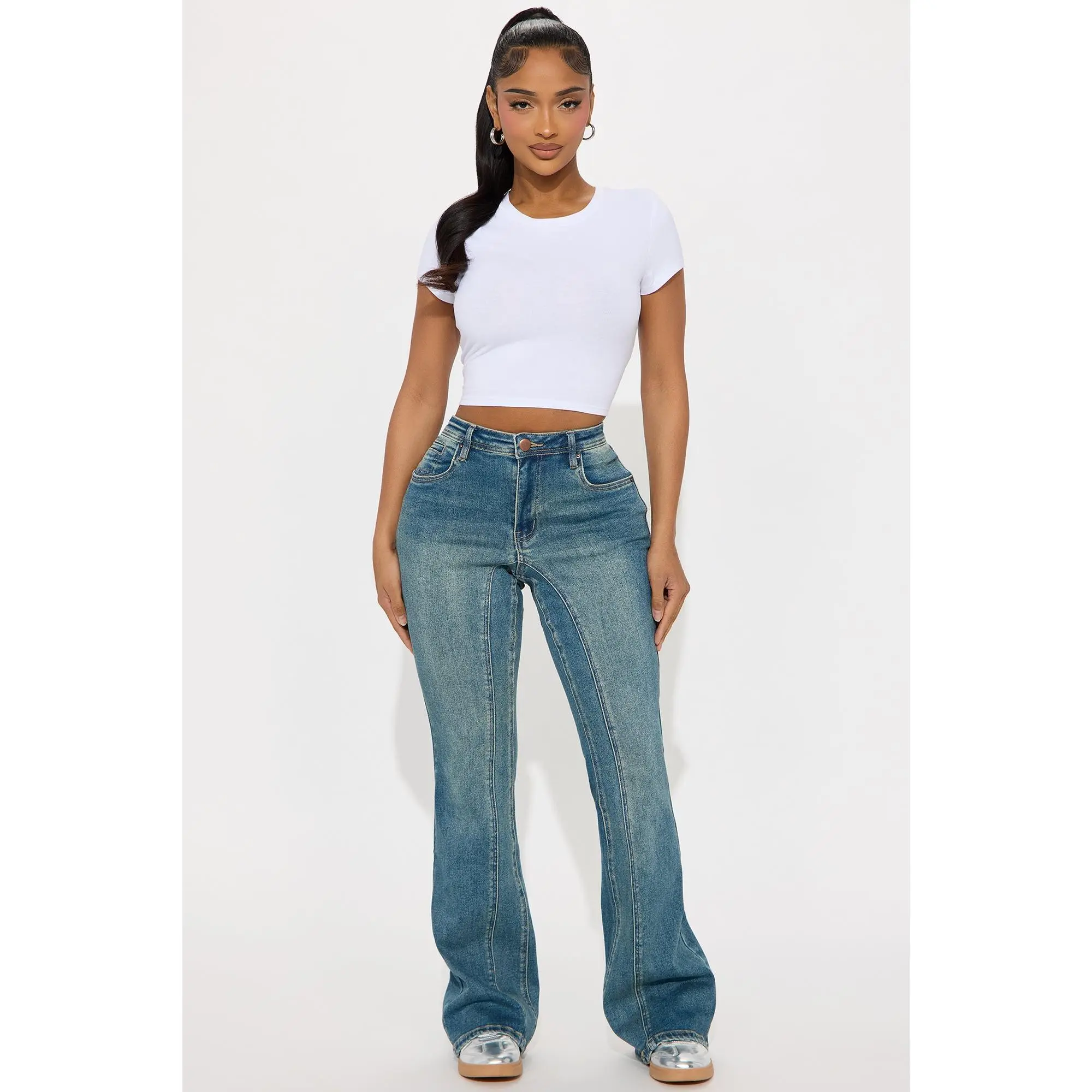 Giving Off Vibes Stretch Flare Jeans - Dark Wash