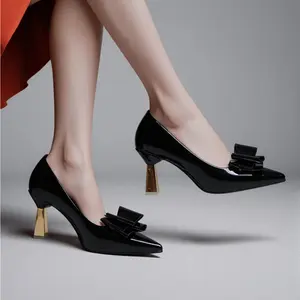 Four Season Single Shoe Temperament Mid Heel Elegant High Heels with Bow Light Mouth Solid Color Versatile