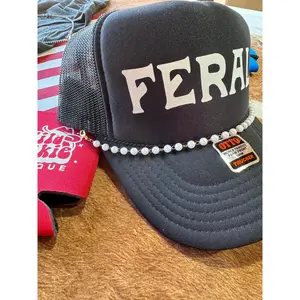 Faux Pearl Trucker Hat Chain