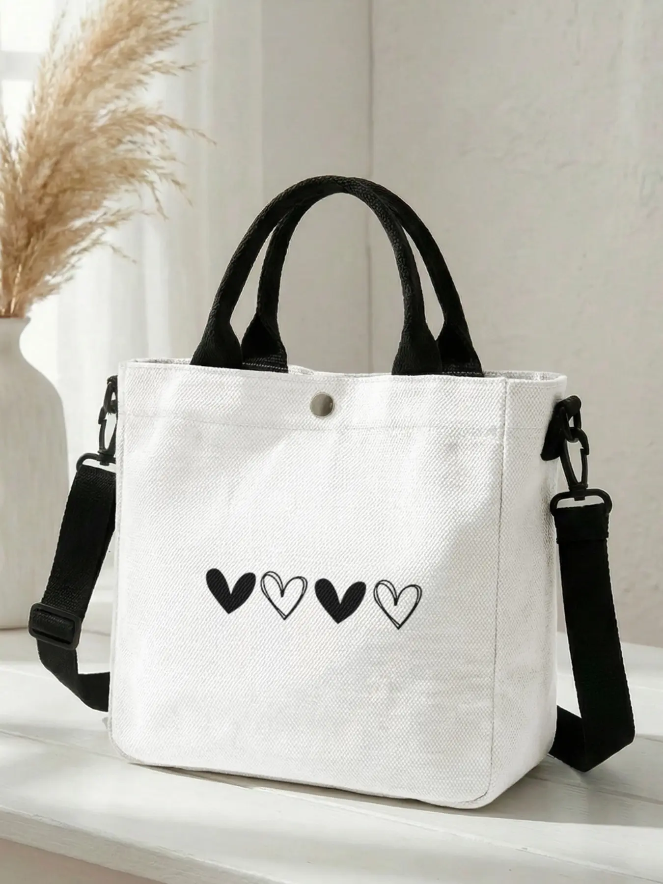 1 piece of heart pattern combination 2D printed fashion crossbody bag, adjustable shoulder strap + snap closure | student party / office workers / shopping travel | a street essential that combines style and practicality