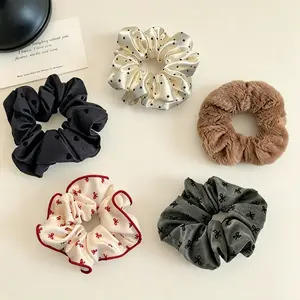 5pcs Elegant Satin Scrunchie, Soft Hair Tie, Textured Hair Tie for Ponytails, Sweet Hair Tie for Ponytails Buns and Braids, Fashionable Hair Accessories for Any Outfit Stylish And Practical Trendy