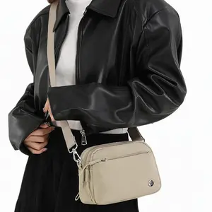 Small Cross Body Purse, Mini Crossbody Bags for Women Travel Purse, Shoulder Handbag Wallet with Adjustable Strap