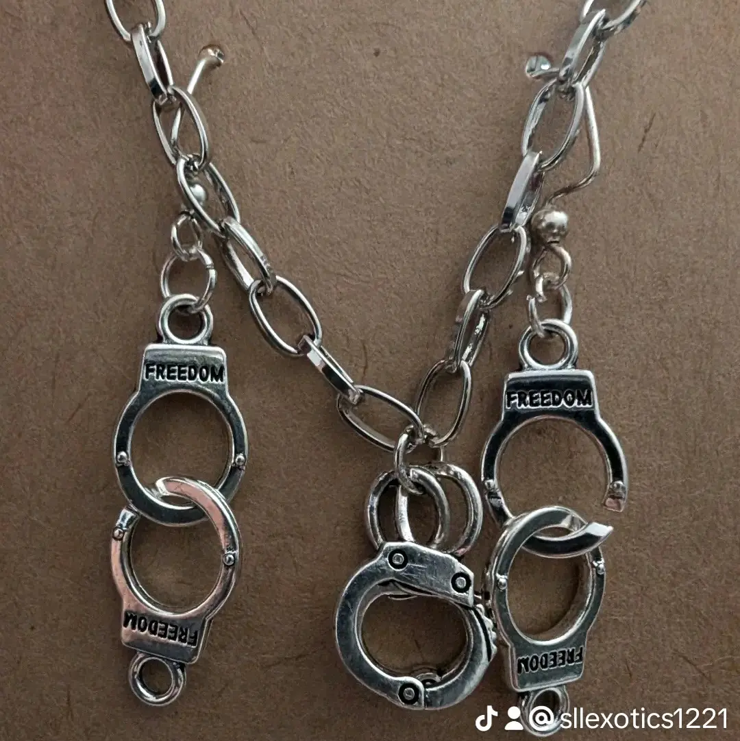 Handcuff earrings and bracelet