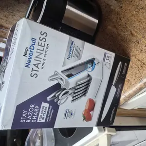 Ninja NeverDull Essential Knife System 12 Piece Set K22012WH