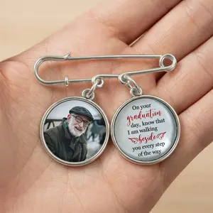 Personalized Graduation Brooch with Custom Photo, Memorial Kilt Pin, Graduation Season Gift for Daughter Son, High School/College/Master's/PhD Graduation Keepsake for Students, Customized Graduation Accessory