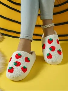 Strawberry Pattern Slippers, Casual Soft Comfortable Home Slippers for Fall & Winter, Fluffy Plush Slippers for Indoor & Outdoor Use for Women & Men