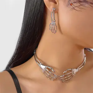 【PANDA Jewelry】Halloween Skeleton Hand Necklace and Earrings Set, Gothic Punk Spooky Party Accessories for Women and Girls