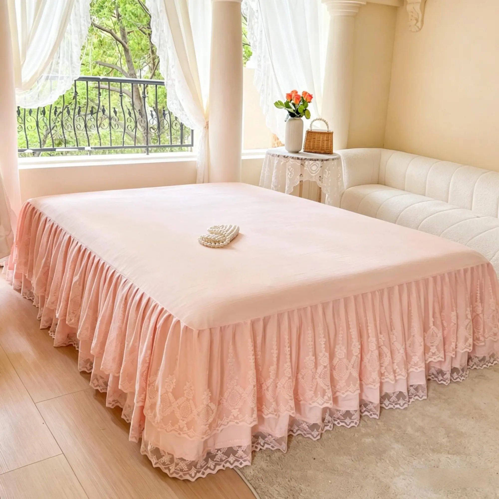 French Princess Lace Bed Skirt with Lace Detailing, Elegant Warm Mattress Protector, All-Season Washable, Clean, Versatile, Durability, Functionality, Suitable for Bedroom, Guest Room, Hotel, Dorm Decor
