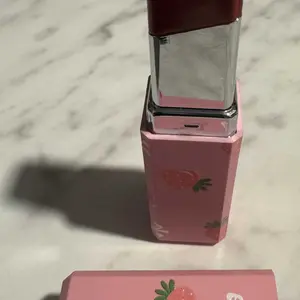 Refillable Butane Lipstick Lighter - Soft Adjustable Open Flame with 2 Adjustment Sheets, Lighter Accessory, Mini Gifts for Women, GF Gift for Birthdays, Anniversaries