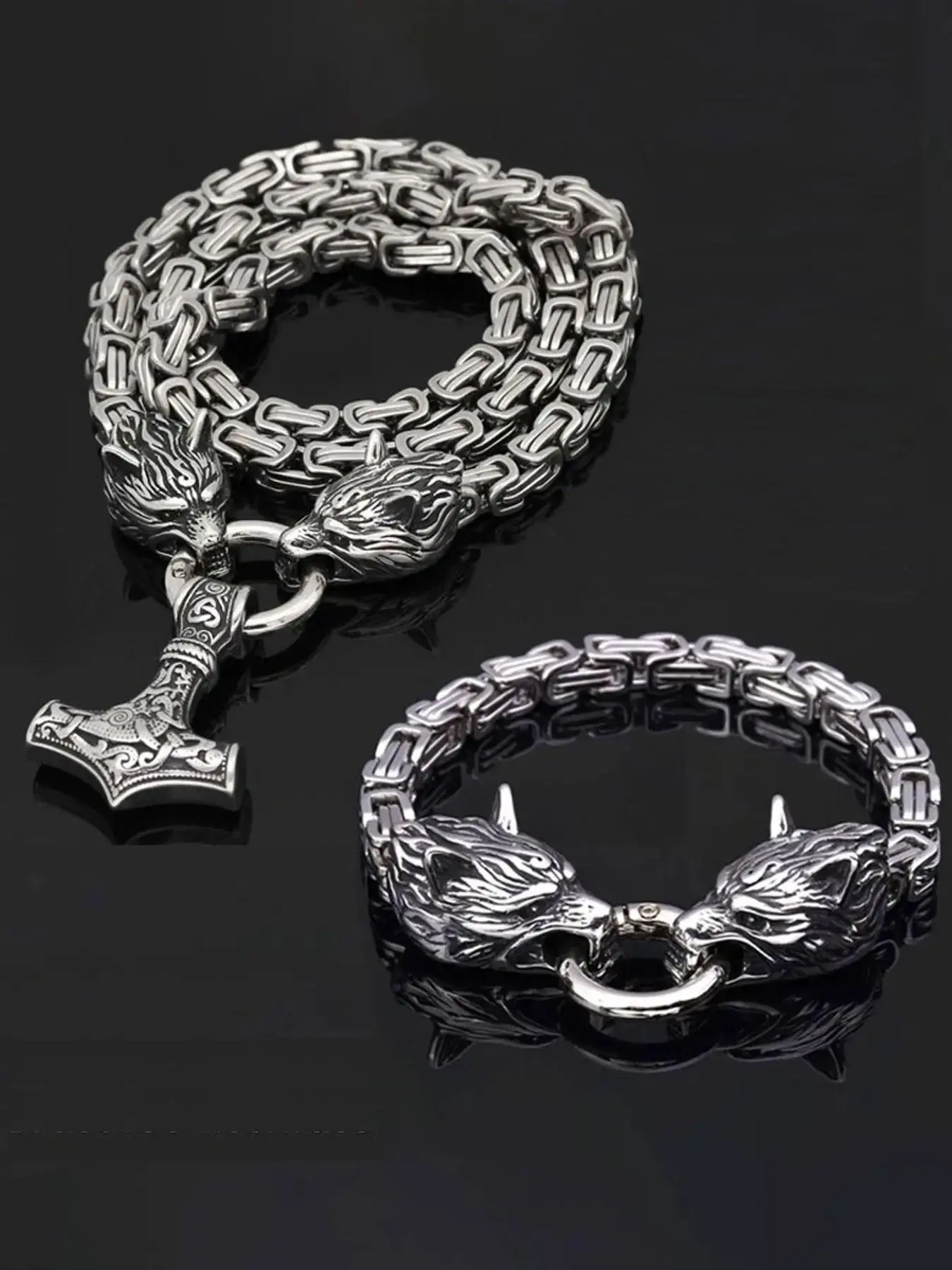 2-Piece Vintage Wolf Head Necklace and Bracelet Set, Chunky Jewelry Set, Stainless Steel Punk Chain Jewelry, Punk Style for Men and Women, Nordic Hammer Pendant, Stylish Party Gift, Jewellery Gift Set