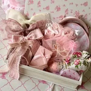 Gift Bows, Blind Date with a Box, Gift for girls