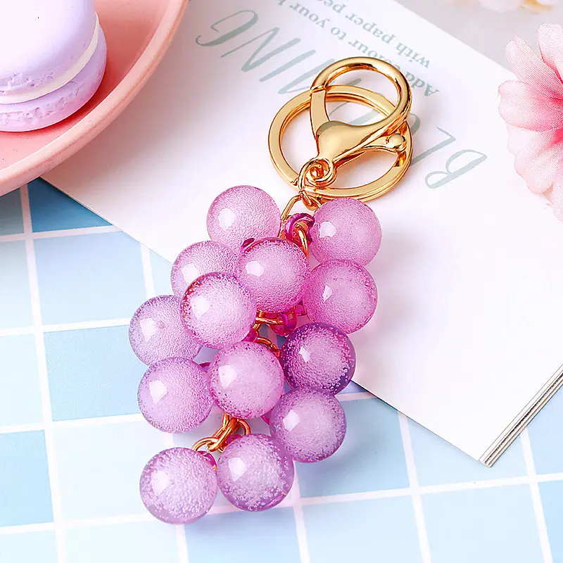#JY 2PC Durable Grape Shape Car Key Chain - Exquisite Jelly-Style Keychain, Reusable Bag Accessory, Sturdy Organiser, Ideal Business Gift (Match Before Filling)
