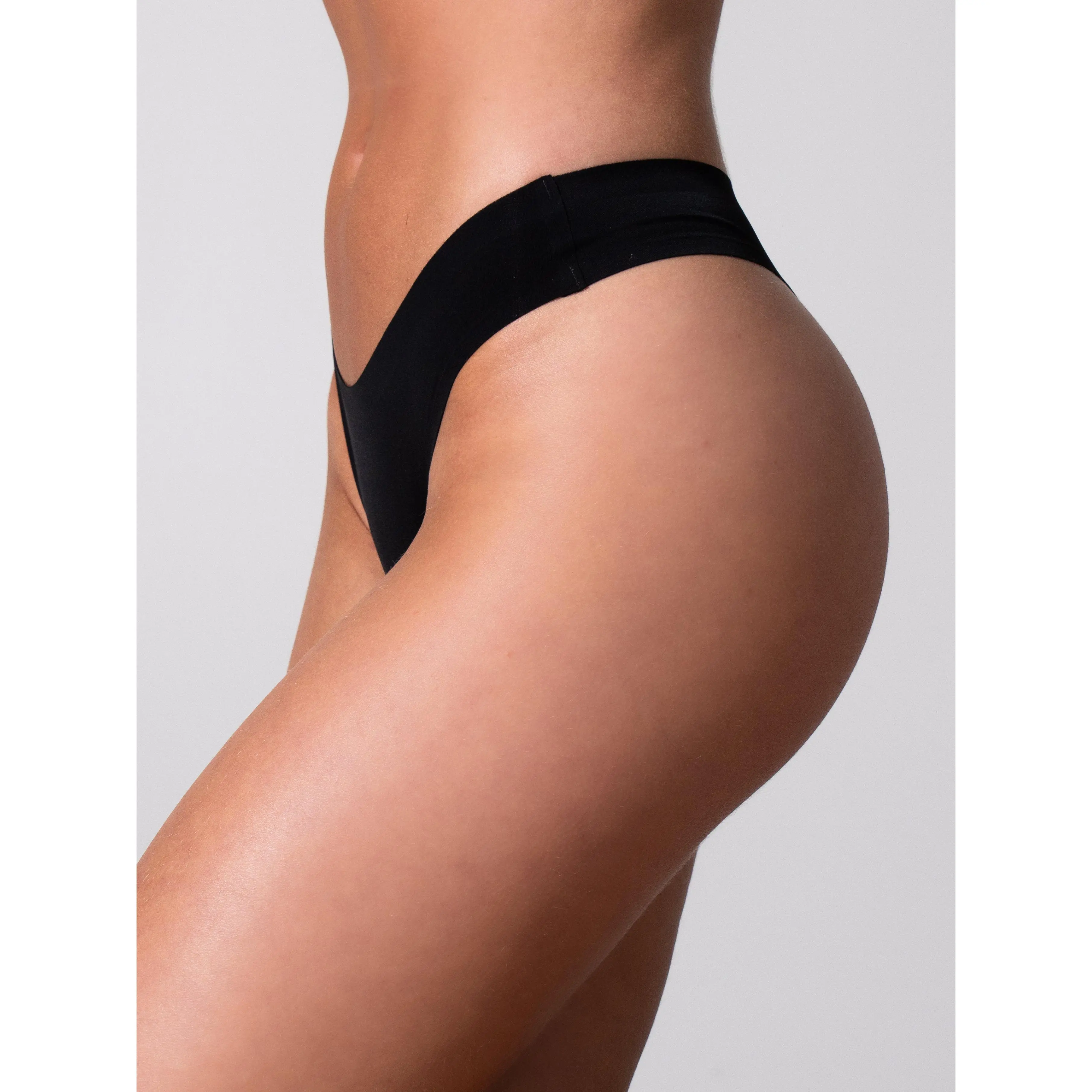 Invisible Hip Rise Thong - Onyx Black