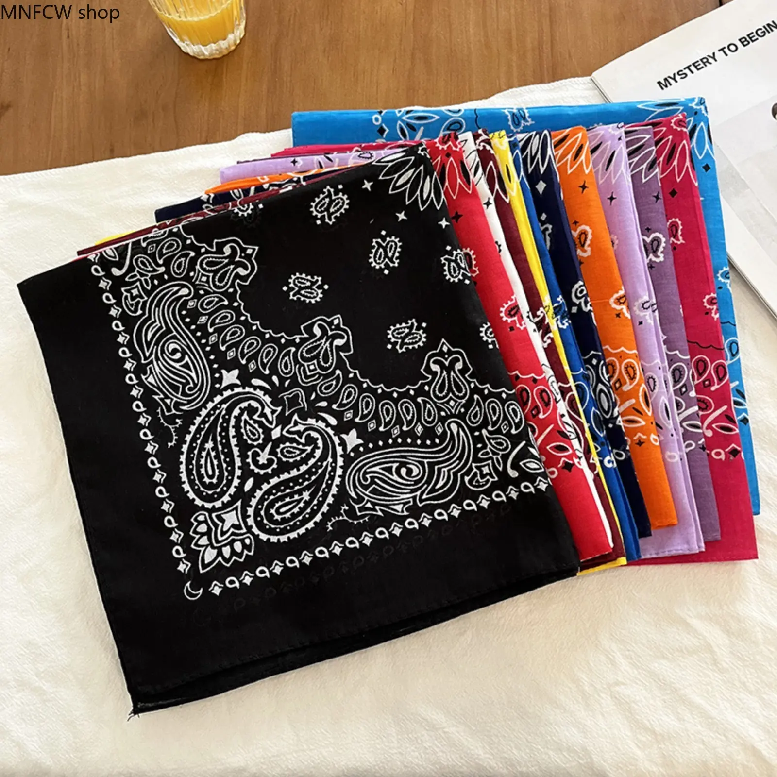 Hip Hop Paisley Bandana | Versatile Y2K Streetwear Headwrap, Retro Dopamine Style Neck Scarf, Multi-Wear Hair Accessories for Women Men