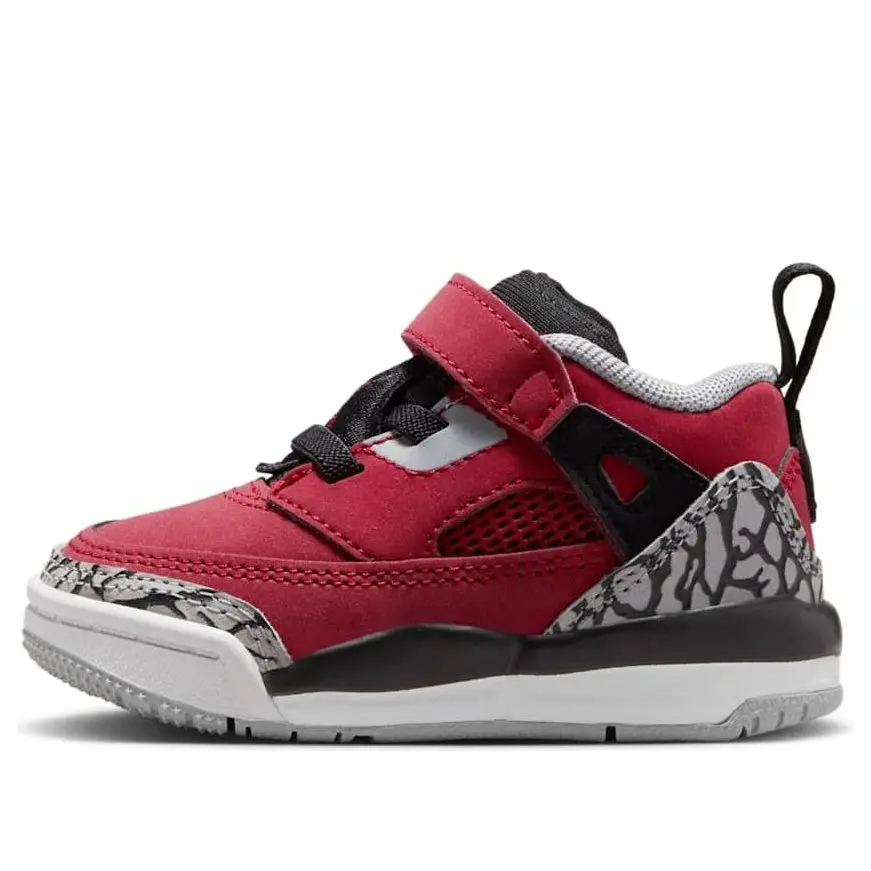 Kids' & Toddlers' Low-Top Durable Chicago Bulls-Inspired Sports Shoes, Gym Red Basketball Sneakers with Easy-Wear Velcro Strap, Hook & Loop, Durable Construction, Textured Heel, 6 - 12 Years, 4C, Casual, Athletic