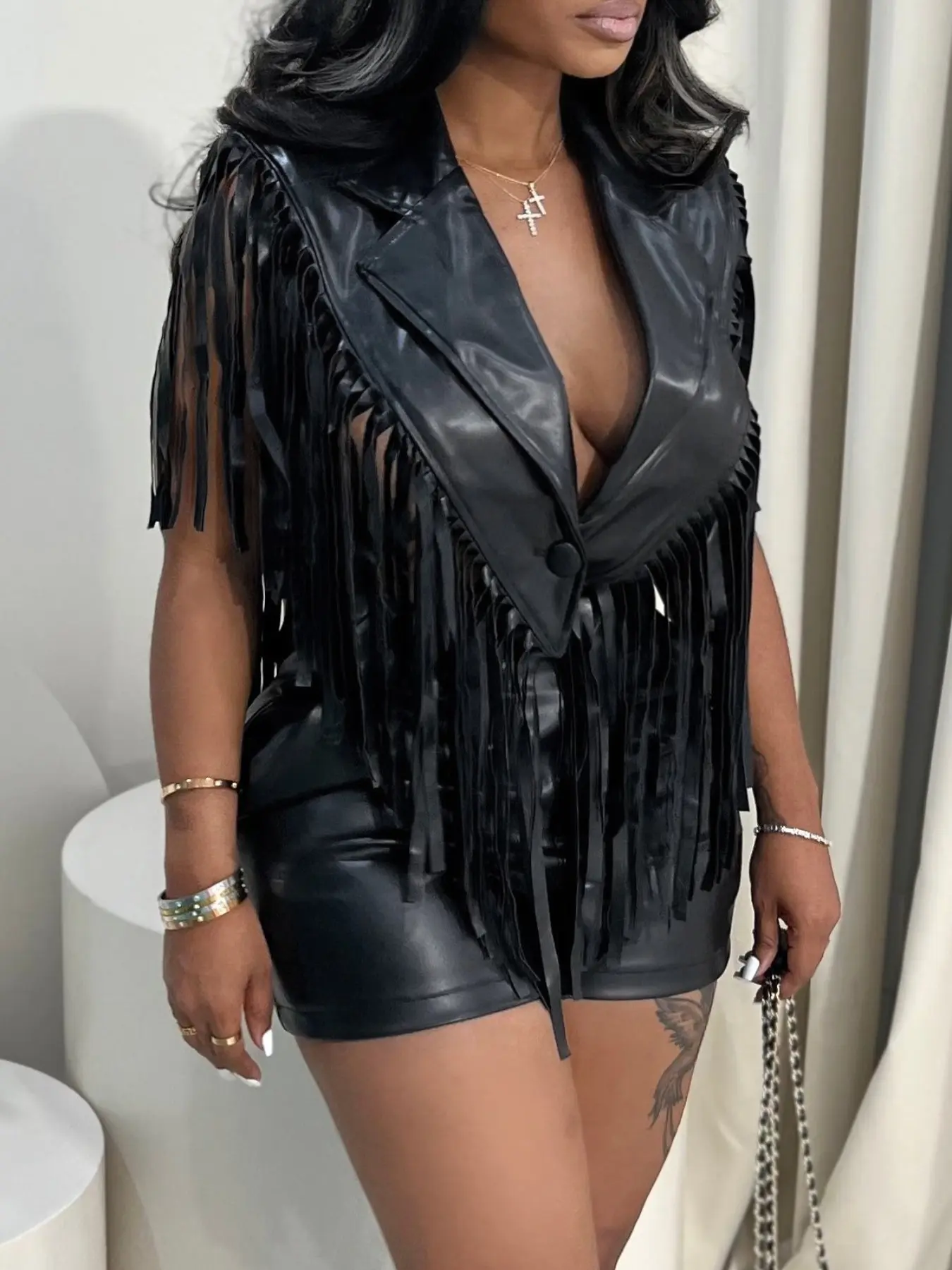 Women's PU Leather Two-Piece Set, Sexy Sleeveless Fringe Top & Vest Shorts, Casual Fitted, Regular Length, Patchwork Style, Summer Outfits Set