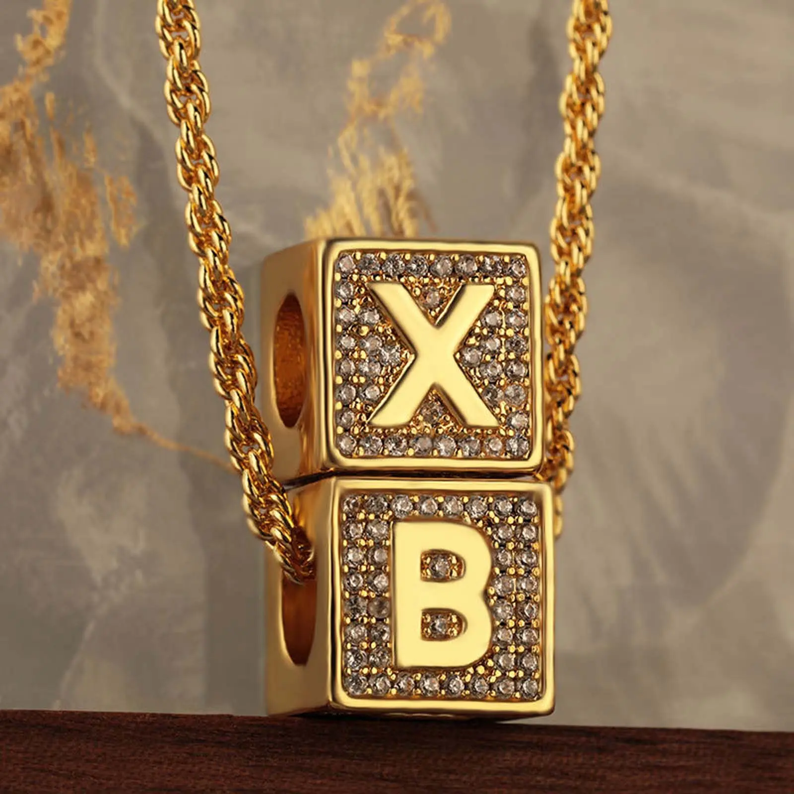 Zircon 26 English letter necklace pendant name initials boys and girls clavicle chain pendant gift party jewelry