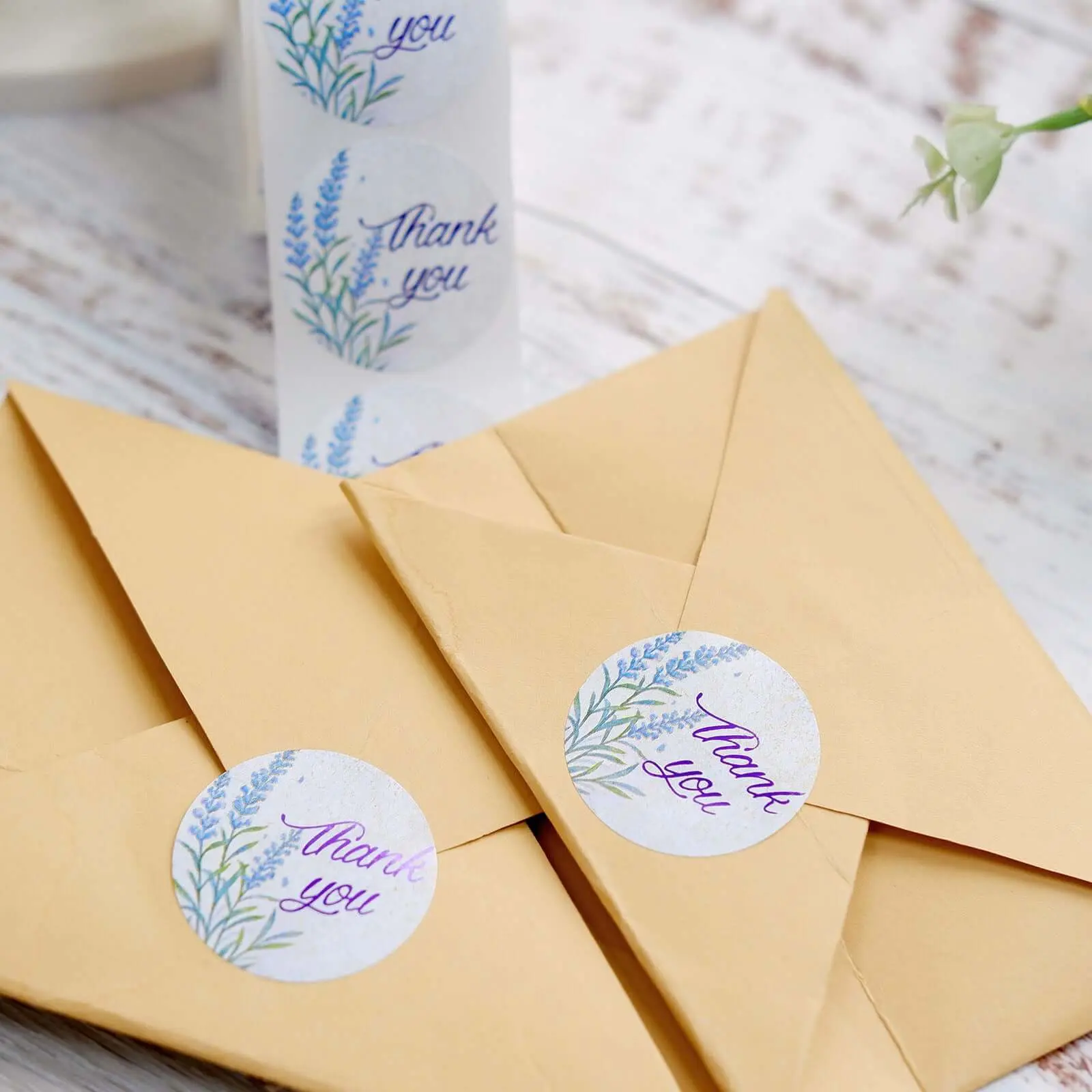 1 Roll of 500pcs 1.5in Round Lavender Theme Decorative Stickers - Matte Paper Floral Print Office Stationery Sticky Labels for Home DIY, Market, Envelope Seals