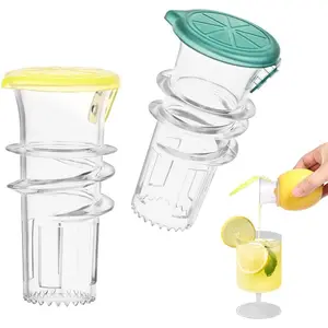 Manual Lemon Squeezer, 2PCS Plastic Lime Juicer Squeezer with Lid, Handheld Portable Orange Citrus Press, Easy to Clean Lemon Juicer in Home Kitchen Bar for Cocktails Tea Drinks Salad Seafood