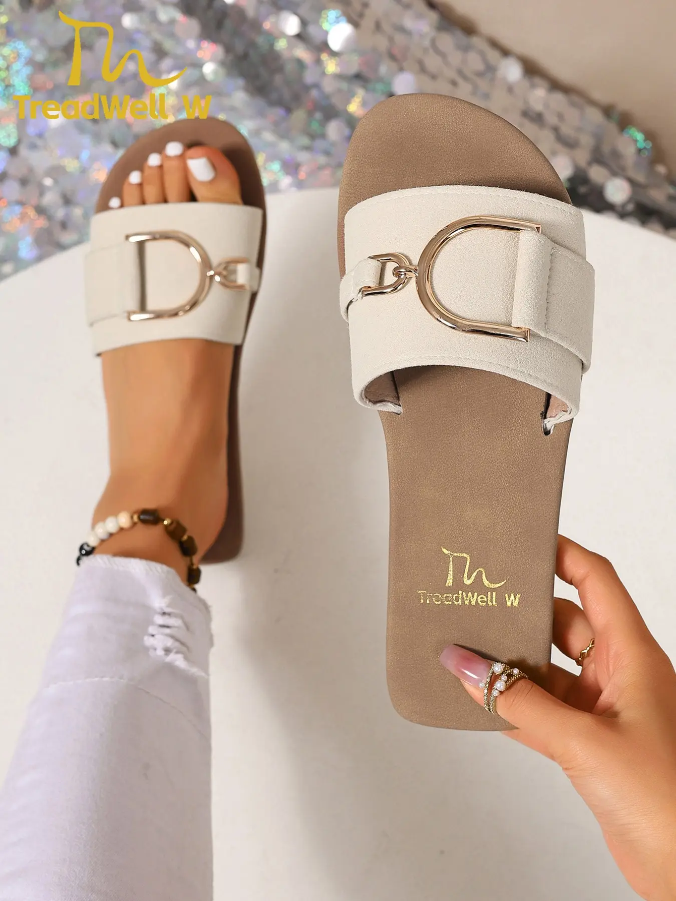 Women's 2026 Popular Round-Toe Flat Slippers, Retro Vintage Round Button Beach Slippers, Comfortable Lightweight Summer Open Toe Sandals, All-Day Long Wear, Casual Fashion Sandals, Footwear for Beach