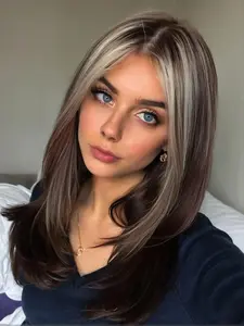 20 Inch Ombre Layered Cut Wig for Women, Gorgeous Fluffy Straight Wig with Curtain Bangs, Synthetic Full Machine-Made Wig for Party & Daily Wear