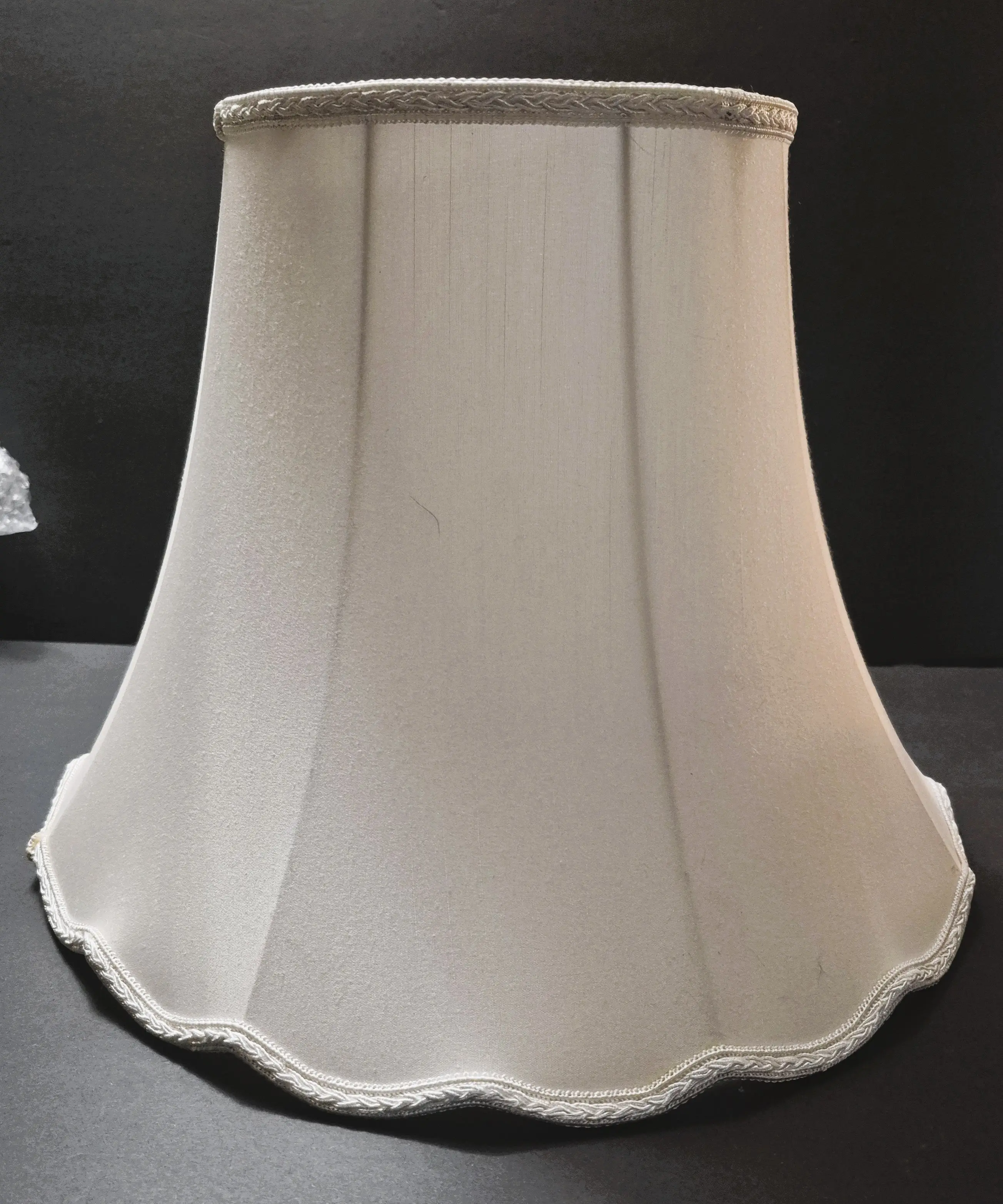Cream Scallop Silk Table Lamp Shade – 8" Top x 16" Bottom x 11½" Height
