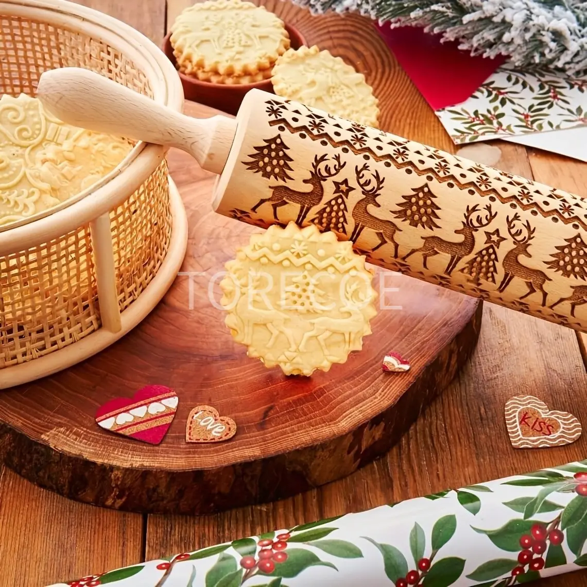 1pc Deer Pattern Embossed Wooden Rolling Pin for Baking, Deep Engraved Christmas Cookie Cutter For Baking Embossed Cookies,Cute Kitchen Decor DIY Tool for Adults, Suitable as a Christmas, Thanksgiving, Mother's Day, or party gift