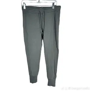 Bench Women’s Takeover Sweatpants Color Gray String Pull Size Small Pull-ups
