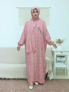 Muslim Women's Floral Long Robe Set, Loose Fit Long Dress with Headscarf, Islamic Full Coverage Abaya, Muslim Women Clothing, Ideal for Ramadan, Eid, Daily Wear