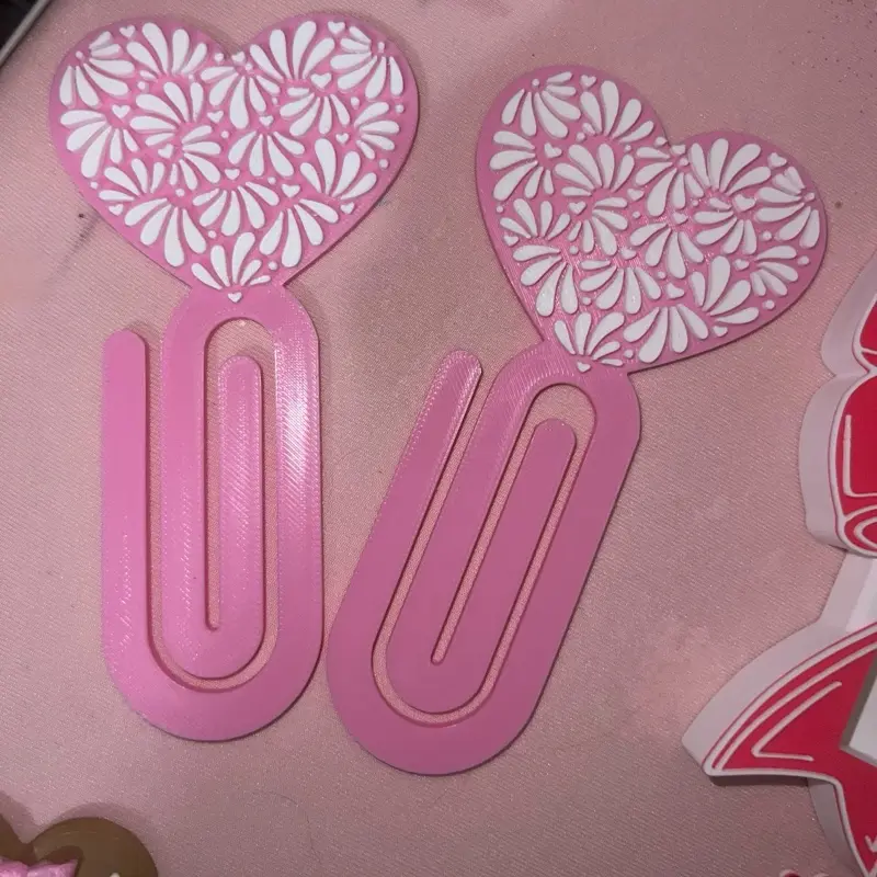 Heart-Shaped Giant Paper Clips - Pink Floral Design for Office & Home Use - 2 Pack