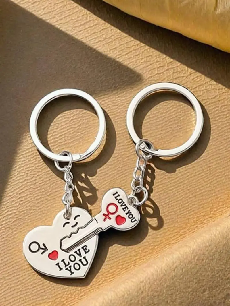 Matching Keychain Set for Couples and Friends, 2pcs Key and Lock Design, Romantic Fashion Accessory with "I Love You" Message, Romance, Birthday