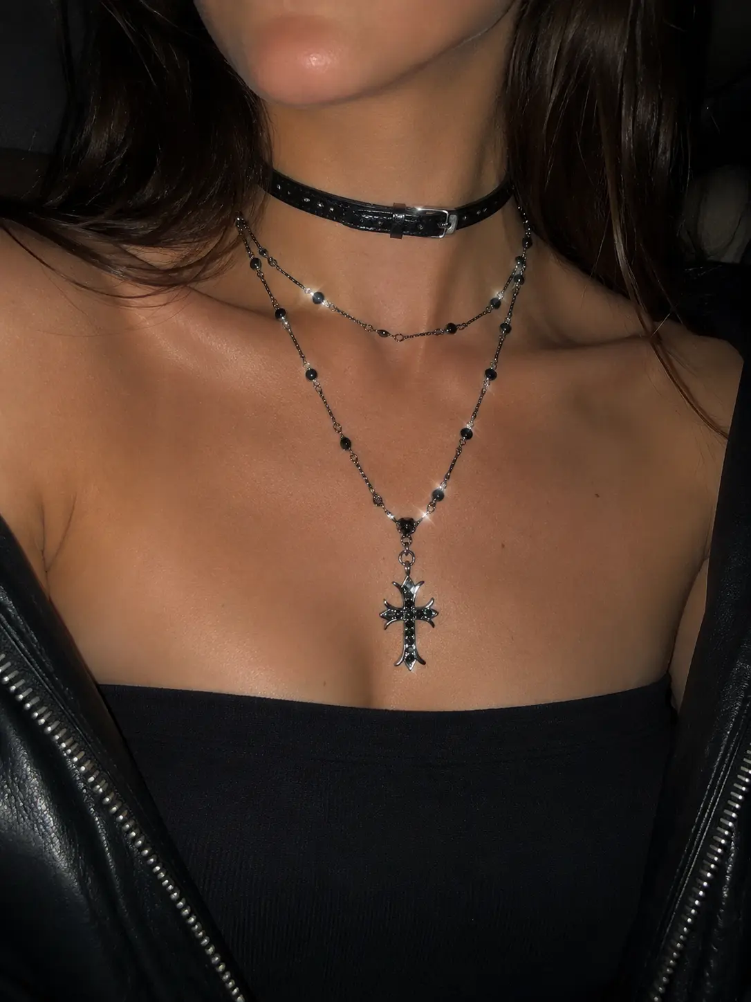 Goth Black Cross Pendant Layered Necklace Set, Grunge Faux Leather Choker, Aesthetic Y2K Alt Accessories