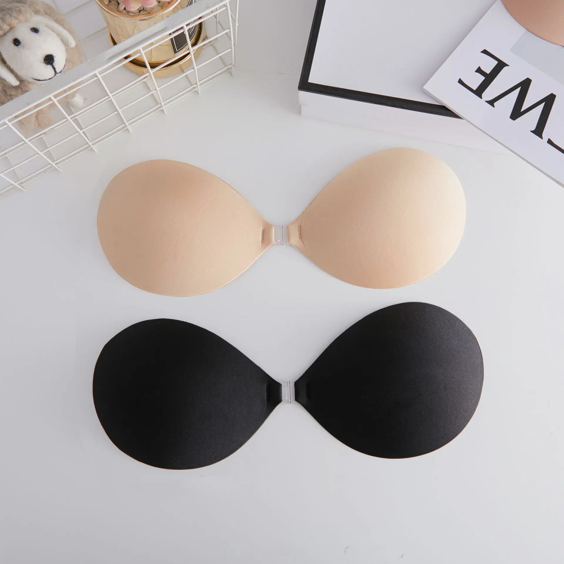 KISWON Adhesive Bra Strapless Sticky Invisible Push up Silicone Bra for Backless Dress with Nipple Covers