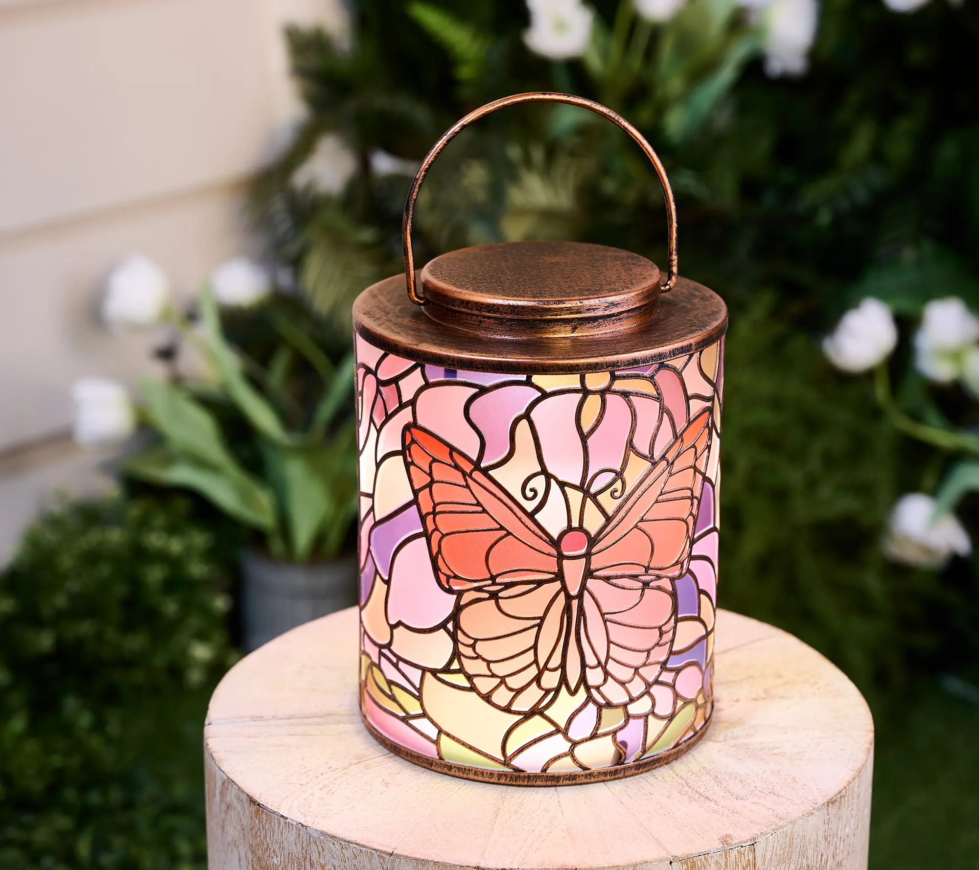 Girl Next Door Tiffany Inspired Illuminated Lantern Girl Next Door Tiffany Inspired Illuminated Lantern