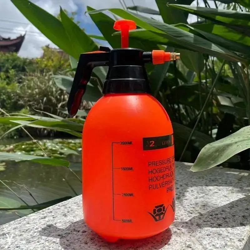 2L High Pressure Air Sprayer, Handheld Portable Garden Watering Can with Adjustable Nozzle, Ideal for Lawn, Flowers, Home Cleaning, Plant Lovers, Water Sprinklers, Watering Tool, Sprinklers for Yard