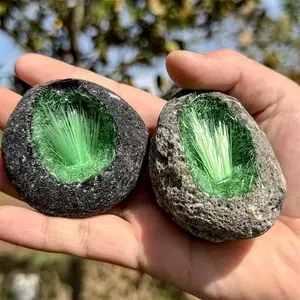 50-80g Rare Green Magnetite Goethite Quartz Crystal Cluster Ironstone Copper Ore Home Decorations